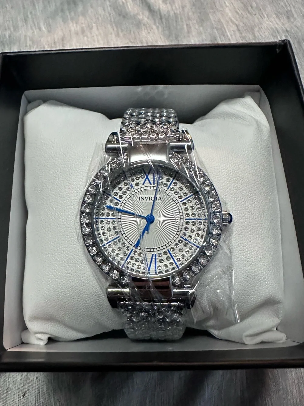 Invicta Celestial NWT Women's 70430 Silver Pavé Crystal Blue Numeral Watch w Box